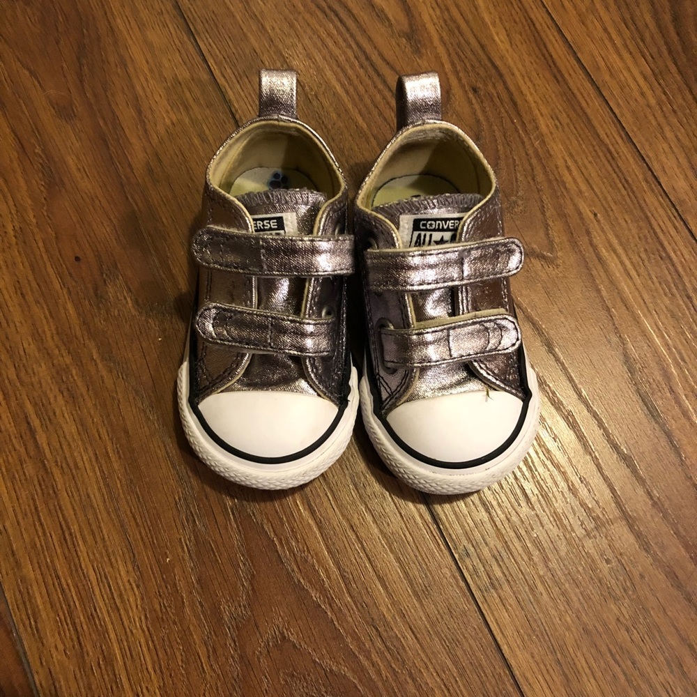 Toddler size 4 Converse Chuck Taylor
